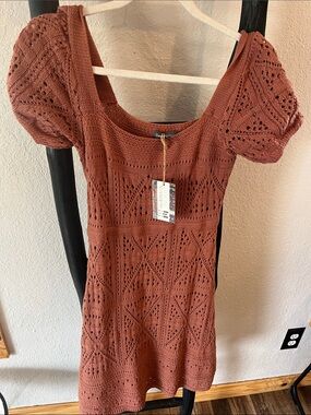 Square-Neck Puff Sleeve Knit Dress in Rust